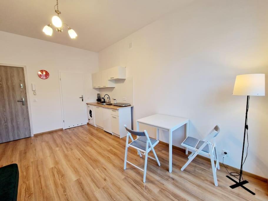 Appartement Ladna Kawalerka Srodmiescie, Szybkie Wi - Fi. *